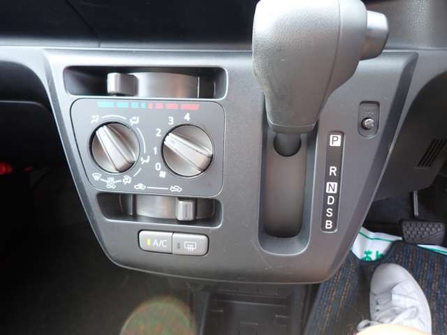 DAIHATSU MIRA E:S 2020 Image 31