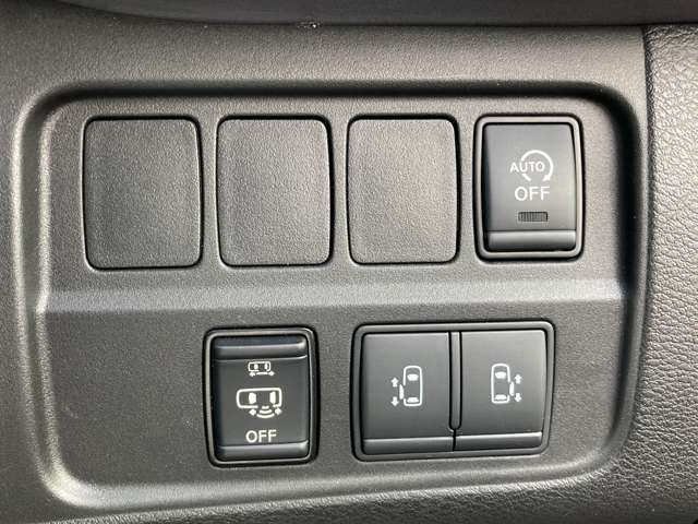 NISSAN SERENA  WG 4WD 2022 Image 31