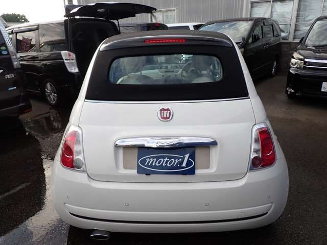 FIAT 500C 2011 Image 31