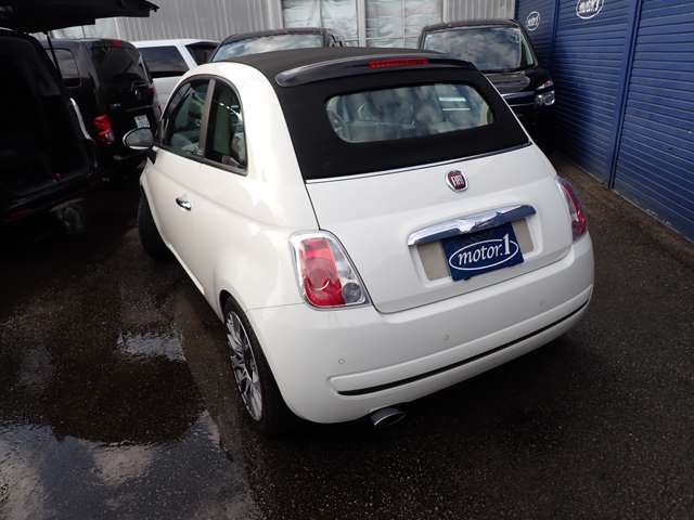 FIAT 500C 2011 Image 31