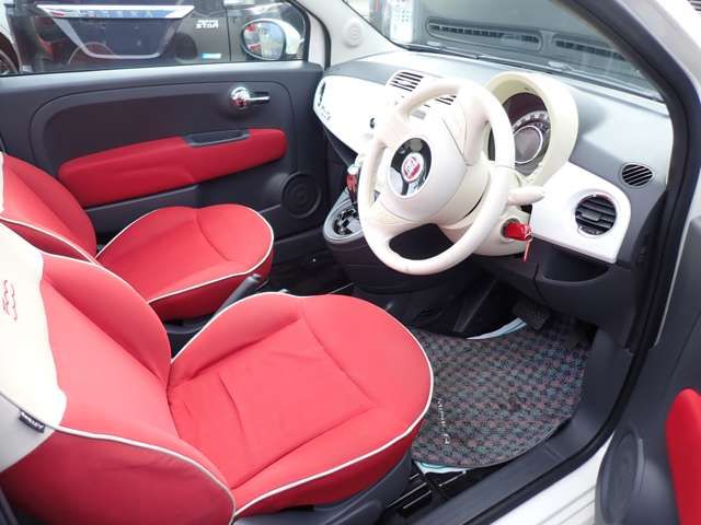 FIAT 500C 2011 Image 31