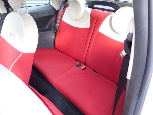 FIAT 500C 2011 Image 31