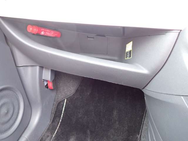 FIAT 500C 2011 Image 31