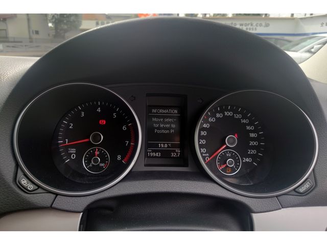 VOLKSWAGEN GOLF 2013 Image 31