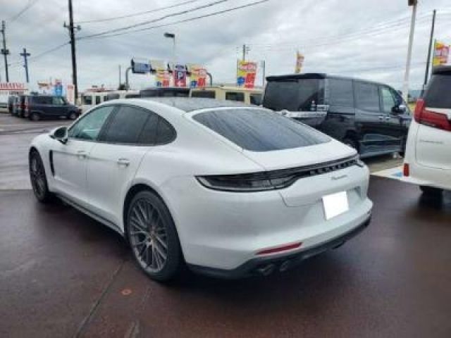 PORSCHE PANAMERA 2023 Image 31