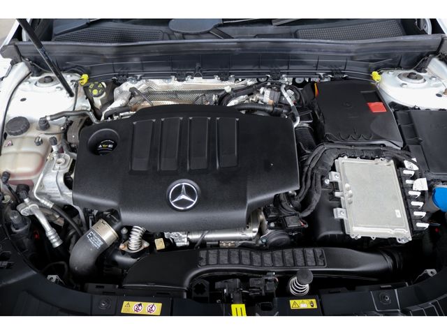 MERCEDES BENZ GLB 2020 Image 31