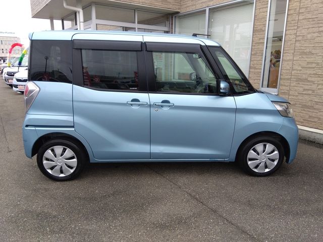 MITSUBISHI EK SPACE 2018 Image 31