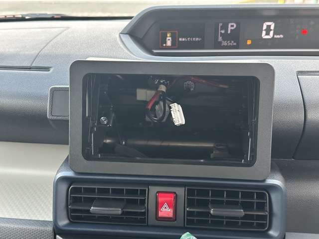 DAIHATSU TANTO 2024 Image 31