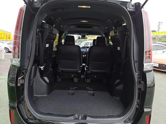 TOYOTA ESQUIRE 2018 Image 31