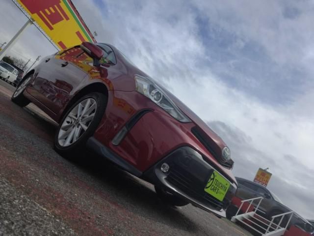 TOYOTA PRIUS ALPHA 2017 Image 31