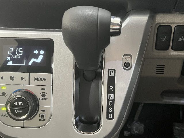 DAIHATSU CAST STYLE 2020 Image 31