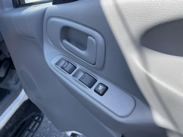 HINO DUTRO 2020 Image 31