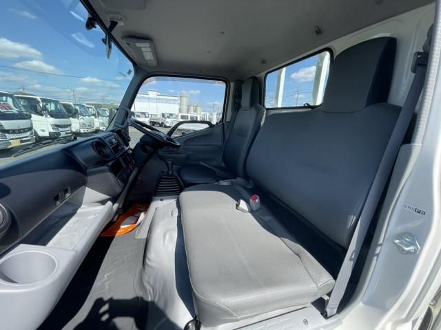 HINO DUTRO 2020 Image 31