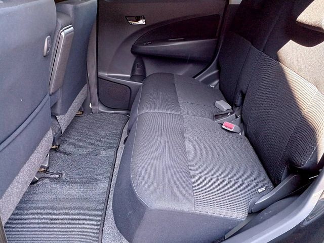 DAIHATSU MOVE CUSTOM 2012 Image 31