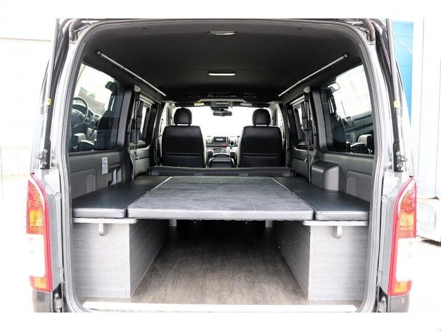 TOYOTA HIACE VAN 2WD 2020 Image 31