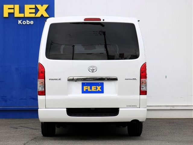 TOYOTA HIACE VAN 2WD 2020 Image 31