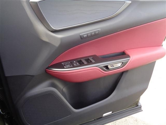 TOYOTA LEXUS NX350H 2022 Image 31