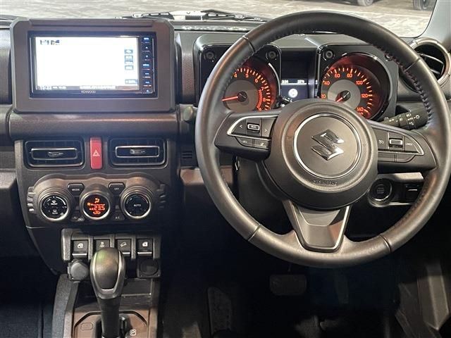 SUZUKI JIMNY 4WD 2024 Image 31