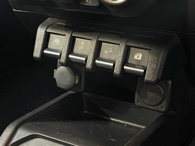 SUZUKI JIMNY 4WD 2024 Image 31