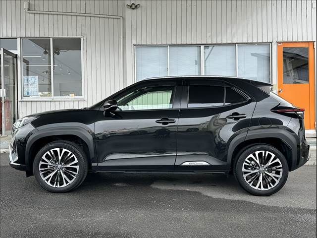 TOYOTA YARIS CROSS HYBRID 2023 Image 31