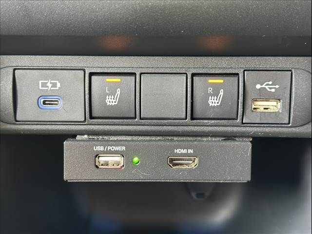 TOYOTA YARIS CROSS HYBRID 2023 Image 31