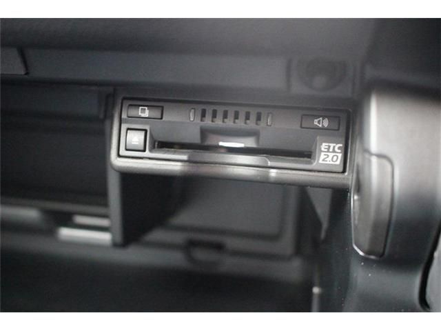 TOYOTA LEXUS UX250H 2019 Image 31