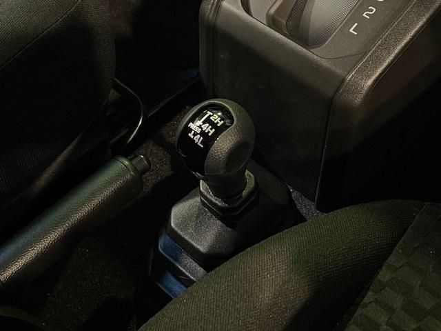 SUZUKI JIMNY 4WD 2025 Image 31