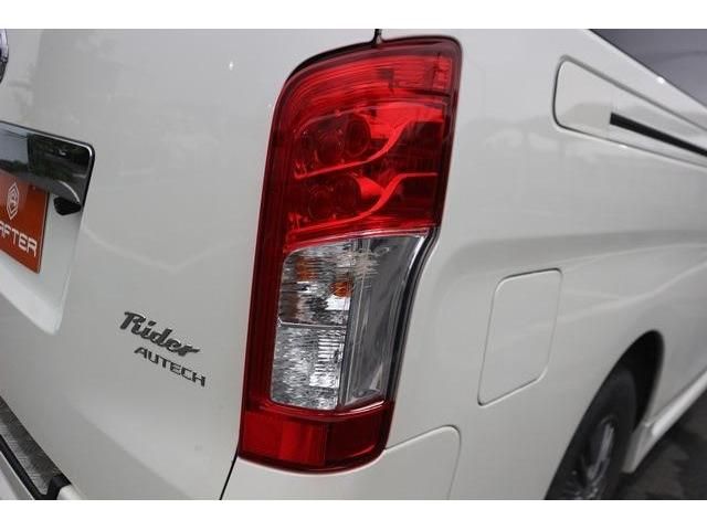 NISSAN NV350 CARAVAN 2020 Image 31