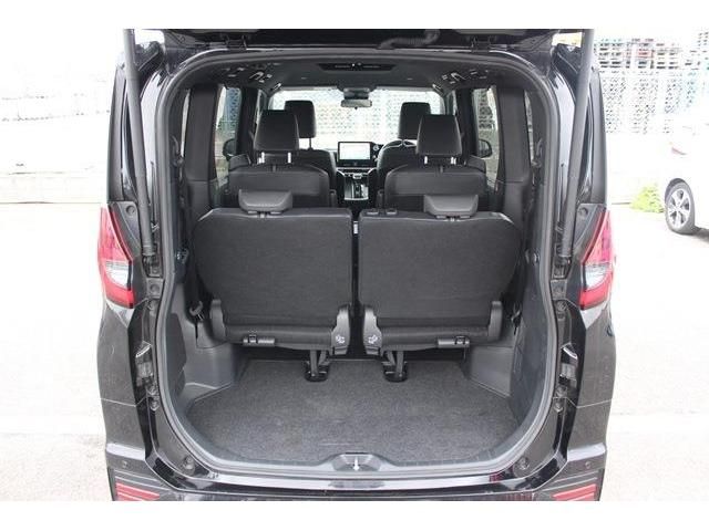 TOYOTA NOAH HYBRID 2022 Image 31