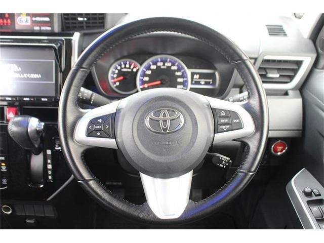 TOYOTA TANK 2017 Image 31