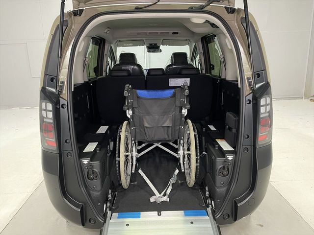 HONDA FREED E:HEV 2025 Image 31