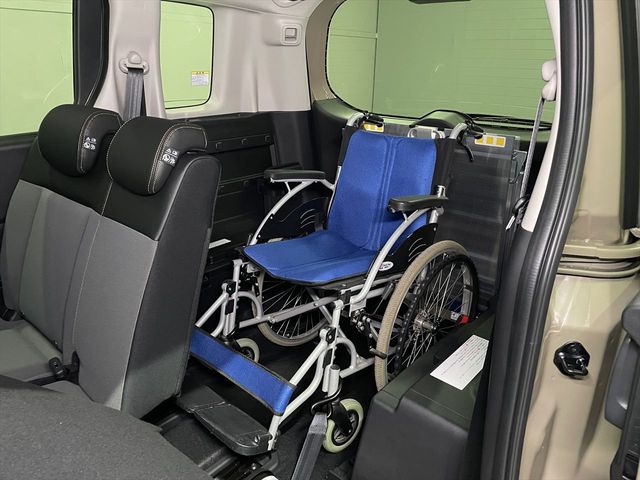 HONDA FREED E:HEV 2025 Image 31