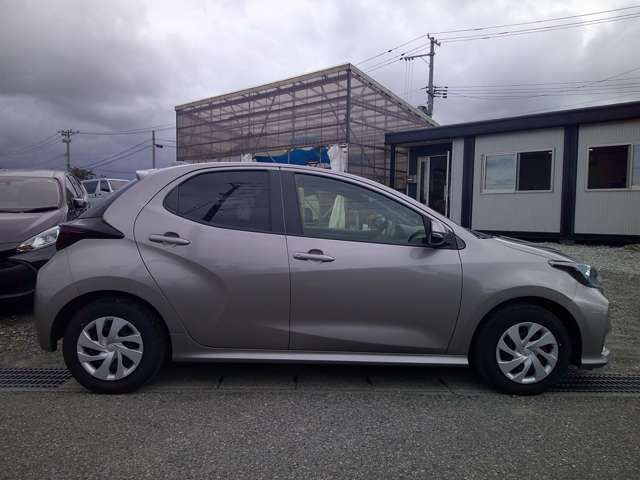 TOYOTA YARIS HYBRID 2021 Image 31