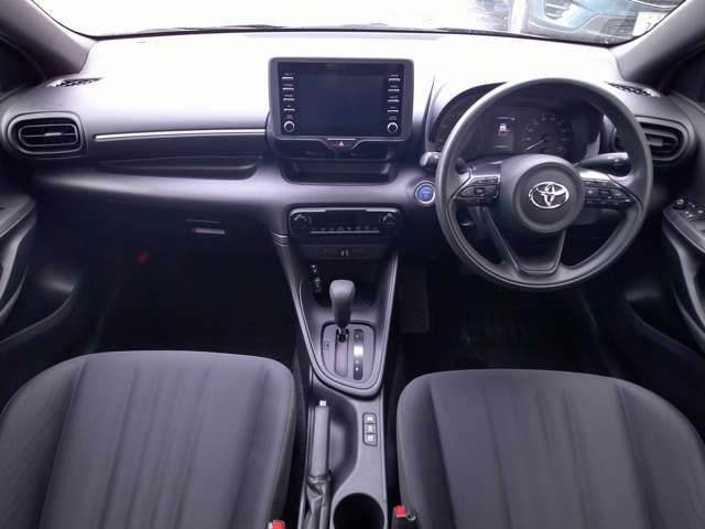 TOYOTA YARIS HYBRID 2021 Image 31