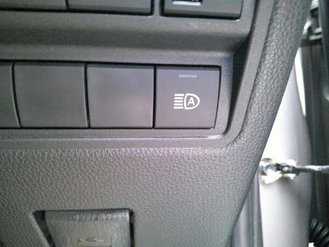 TOYOTA YARIS HYBRID 2021 Image 31