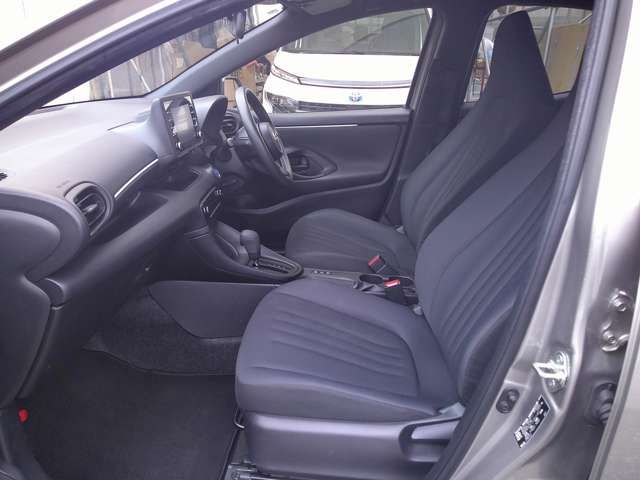 TOYOTA YARIS HYBRID 2021 Image 31