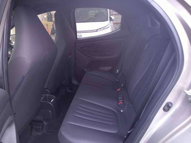 TOYOTA YARIS HYBRID 2021 Image 31