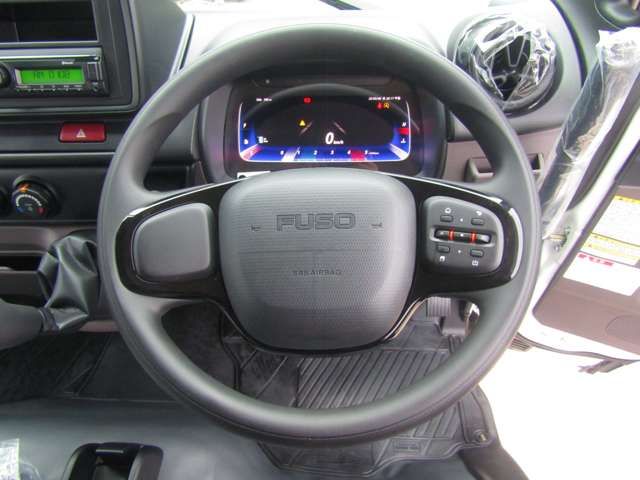 MITSUBISHI CANTER 2025 Image 31