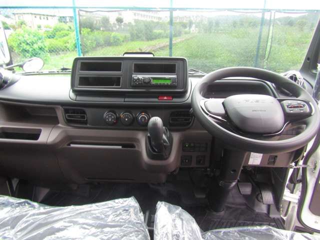 MITSUBISHI CANTER 2025 Image 31