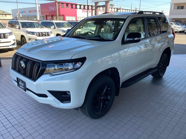 TOYOTA LANDCRUISER PRADO 2022 Image 31
