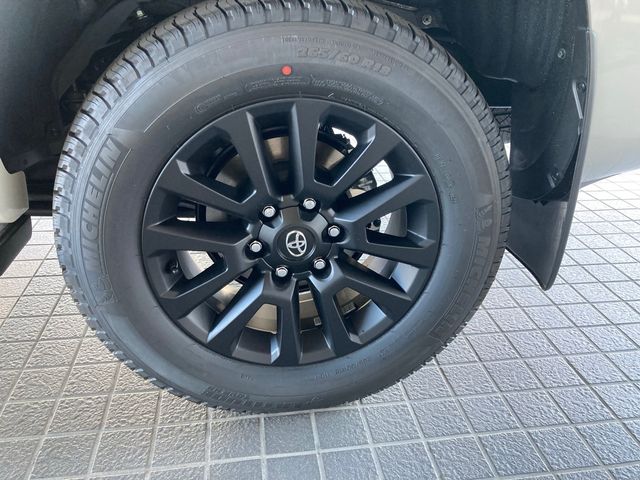 TOYOTA LANDCRUISER PRADO 2022 Image 31