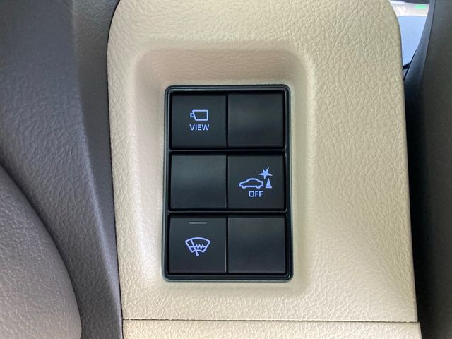 TOYOTA LANDCRUISER PRADO 2022 Image 31