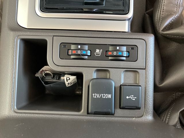 TOYOTA LANDCRUISER PRADO 2022 Image 31