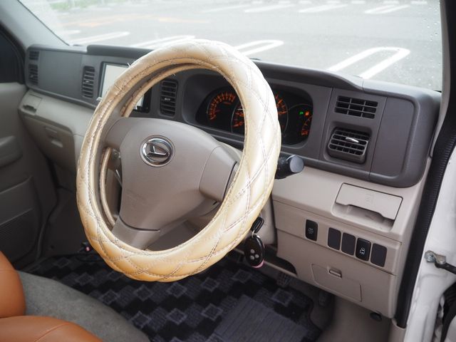 DAIHATSU ATRAI WAGON 2015 Image 31