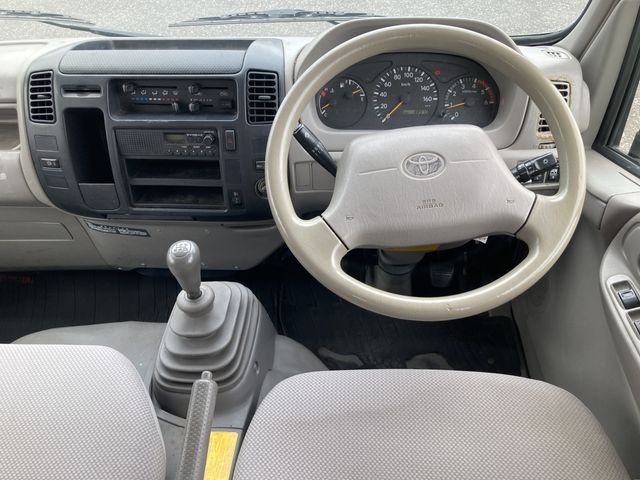 TOYOTA TOYOACE 2013 Image 31