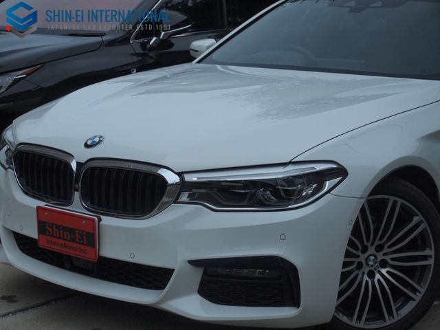 BMW 5SERIES SEDAN 2018 Image 31