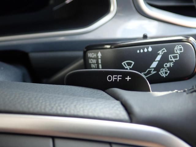 VOLKSWAGEN T-ROC 2025 Image 31