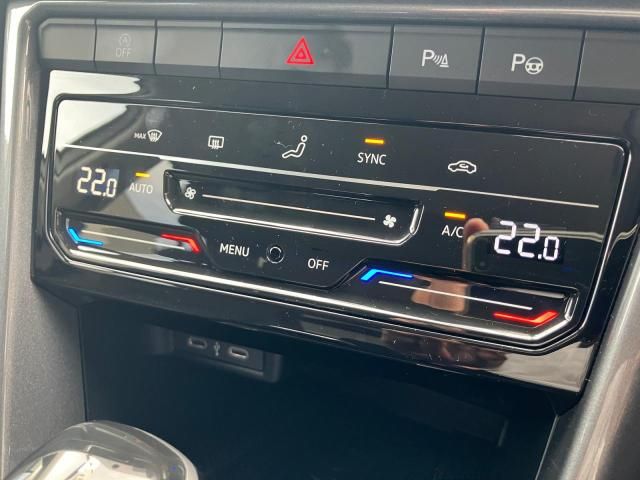 VOLKSWAGEN T-ROC 2025 Image 31