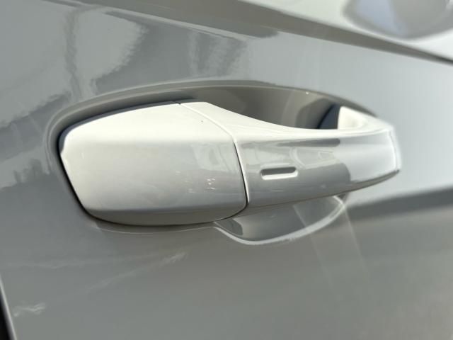 VOLKSWAGEN T-ROC 2025 Image 31