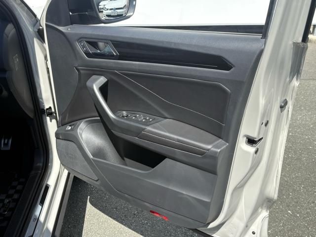 VOLKSWAGEN T-ROC 2025 Image 31